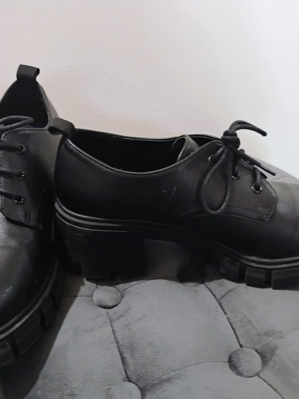 Madden Girl Black Chunky Lace-Up Women's Dress Shoes - Picture 1 of 2